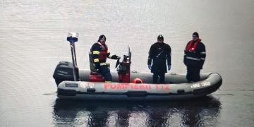Un bărbat din Ruscova şi amicul său au murit înecaţi după ce au plonjat cu maşina în barajul Someşul Cald