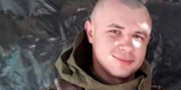 Un soldat ucrainean s-a aruncat în aer cu tot cu un pod pentru a opri înaintarea tancurilor ruseşti