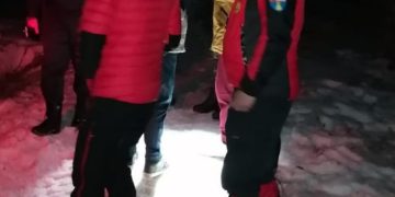 Trei ucraineni care au trecut graniţa prin PTF Siret, blocaţi în munţi, au avut nevoie de intervenţia salvamontiştilor maramureşeni. Au cerut ajutor prin 112