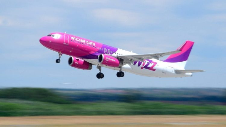 Wizz Air suspendă temporar toate operațiunile de zbor din şi spre Ucraina