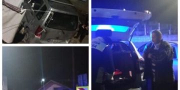 Un borșean cu 1,11 mg/l alcool pur în aerul expirat s-a izbit cu mașina de o casă din Vișeu de Jos
