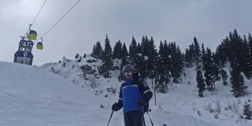 La Șuior are loc Campionatul național de schi alpin 2022. Măsurile de ordine publică asigurate de jandarmii maramureşeni
