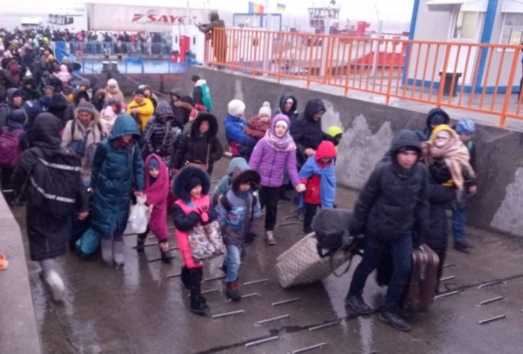 Război Ucraina: 176 de copii ucraineni aflați în Centrele de Plasament vor zbura spre Antalya de pe Aeroportul Baia Mare