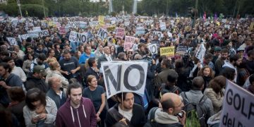 Protest uriaș în Spania. Șoferii au ieșit în stradă din cauza scumpirii carburanților