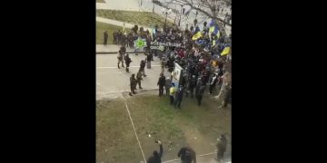 Proteste la Melitopol şi Herson în faţa trupelor ruseşti
