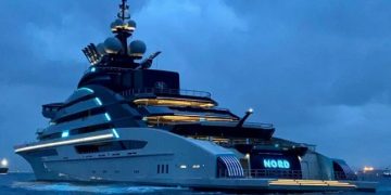 Italia pune sechestru pe bunuri ale oligarhilor ruşi: Iahturile lui Mordaşov şi Timcenko au fost confiscate