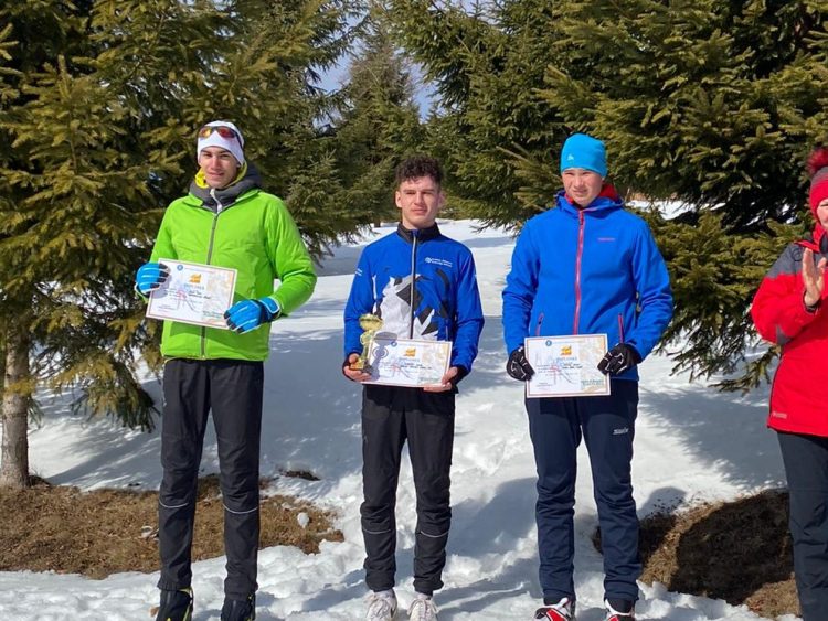 69 de medalii, dintre care 30 titluri de campion național sau câștigător al Cupei României au adus acasă din Harghita sportivii de la CS Știința Electro Sistem Baia Mare