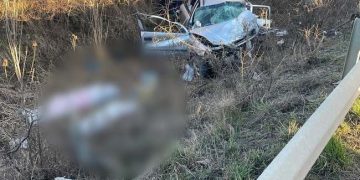Impact devastator. Părinți și copil morți într-un teribil accident de circulație