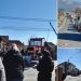 Accident la Lăpuşel. Coliziune între un tractor şi un microbuz – foto