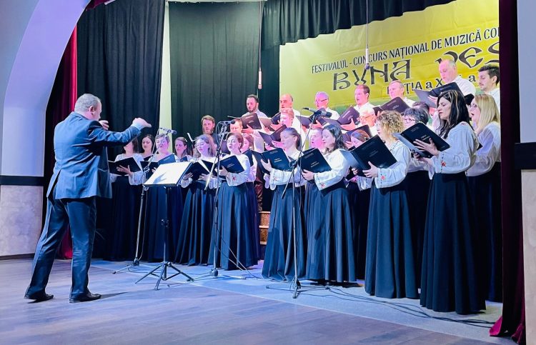 Corala „Doxologia” a Catedralei Episcopale din Baia Mare a obținut Trofeul Festivalului Concurs „Buna Vestire”