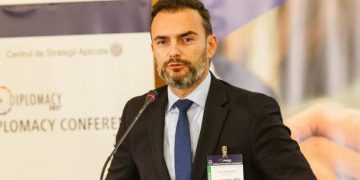 Dan Cărbunaru a anunţat că aproape 80.000 de cetăţeni ucraineni au ales să rămână pe teritoriul României