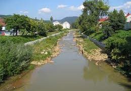 Primăria Baia Mare investeşte 4 mil. euro în reamenajarea malurilor râului Săsar
