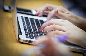 Românii, ultimii la competențe digitale