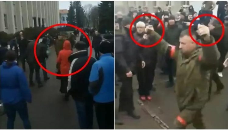 Soldaţii ruşi ar fi ieşit cu grenade în mâini când au negociat capitularea unui oraş ucrainean