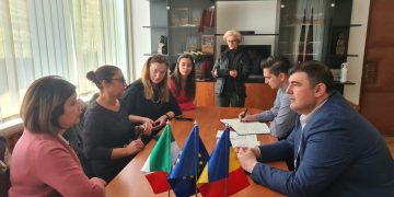 Delegație din Italia, în vizită în Maramureș pentru a ajuta la gestionarea situației refugiaților din Ucraina