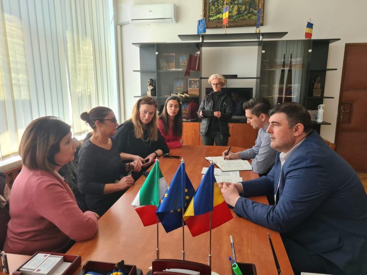 Delegație din Italia, în vizită în Maramureș pentru a ajuta la gestionarea situației refugiaților din Ucraina