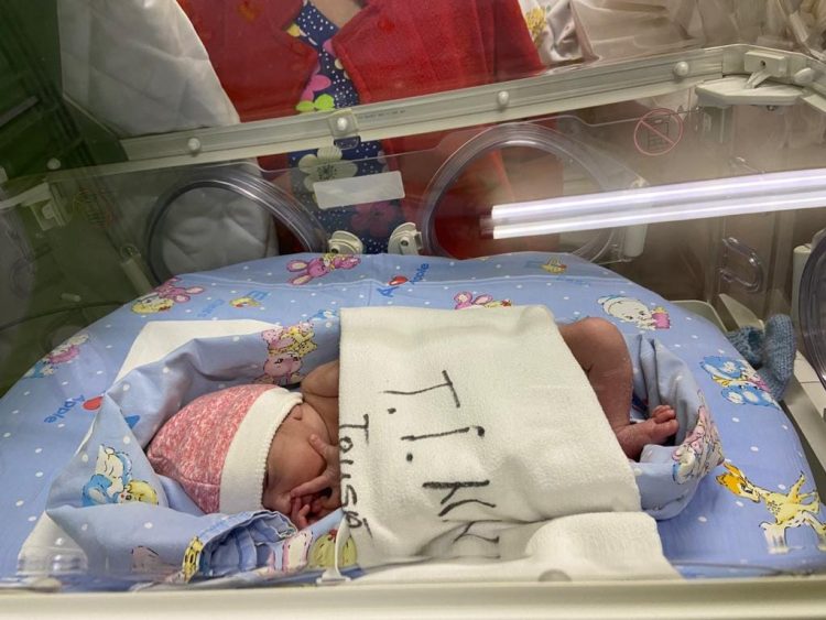 Pas important pentru nou-născuții prematur internați la secția de Terapia Intensivă Neonatală din cadrul Spitalului Judeţean de Urgenţă „Dr. Constantin Opriş”