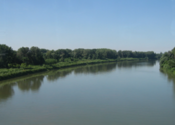 Nicio o zi fără ucraineni care fug din calea războiului. 10 au trecut în Maramureş prin Tisa, alţi doi pe frontiera verde