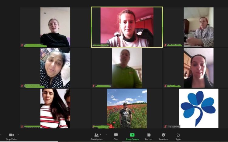 ASSOC organizează cursuri pe Zoom în cadrul proiectului „Dezvoltarea comunității prin măsuri integrate”