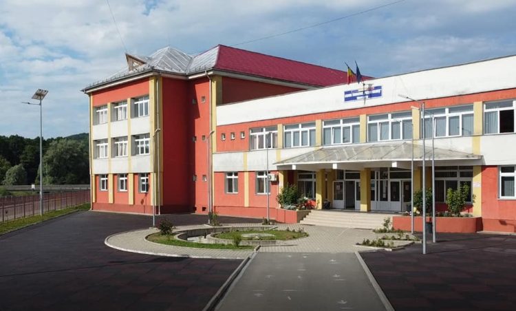 Elevii de la Liceul Teoretic Petru Rareș au cucerit județul