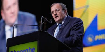 PNL-ul în derivă! Flutur, președinte interimar al PNL până la Congres