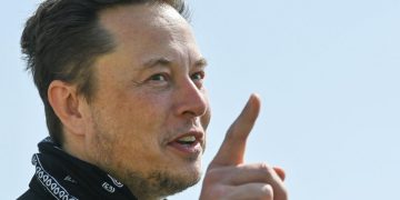 Elon Musk a cumpărat aproape 10% din Twitter, rețeaua socială preferată a miliardarului