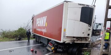 Accident grav în Săbișa! Trafic îngreunat