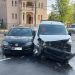 Impact violent între două autoturisme pe bd. Traian din Baia Mare – foto