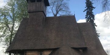 Biserica în stil maramureșean din Long Valley – SUA va fi sfințită duminică de ÎPS Nicolae și PS Iustin. Biserica va avea hramul „Izvorul Tămăduirii”