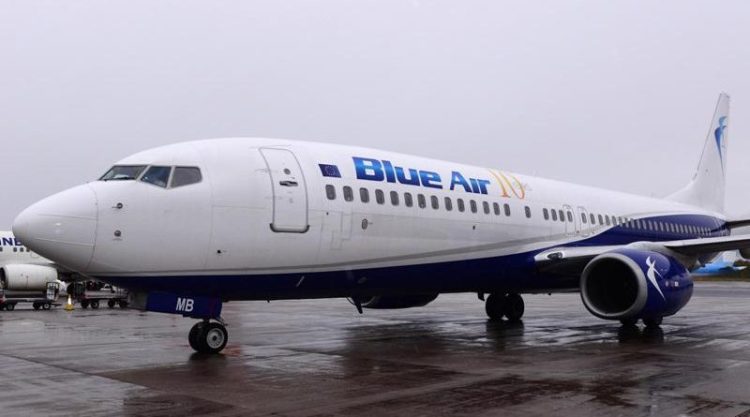 Blue Air suspendă sute de zboruri spre şi dinspre România