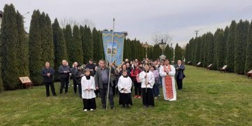 Sărbătorile pascale, sărbătorite în Parohia Botiz alături de refugiați