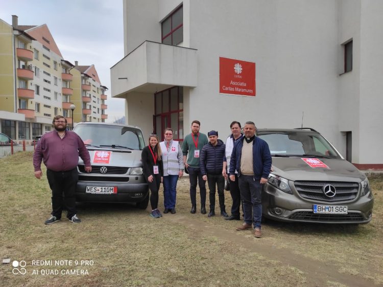 Încă patru transporturi cu donații către Ucraina organizate de Asociația Diecezană Caritas Greco-Catolic Maramureș