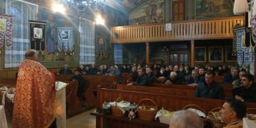 Rugăciunea Sfântului Maslu de obște, la Biserica greco-catolică din Ciolt
