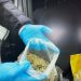 Descinderi la traficanţii de droguri din Maramureş. Poliţiştii au găsit 25 de grame de cocaină, peste 7 kilograme de canabis, ecstasy