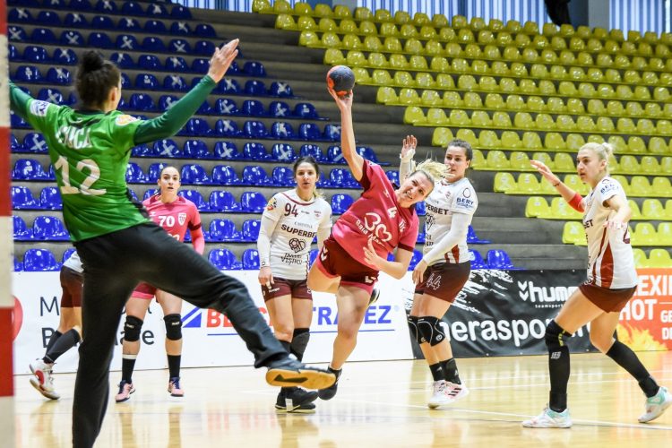 Handbal. Liga Florilor. CS Minaur Baia Mare a pierdut cu Rapid