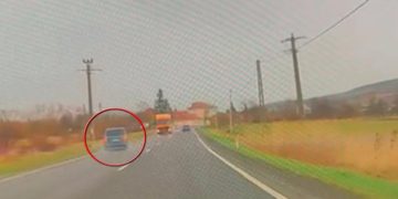 La un pas de tragedie! Un şofer maramureşan de 31 de ani a adormit la volan şi a ajuns pe contrasens, în faţa unui TIR