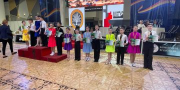 Podium pentru dansatorii Clubului Medio Monte din Baia Sprie – foto