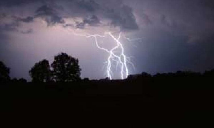 27 de județe se află sub cod galben de vijelii. Cele mai afectate zone sunt în Maramureș