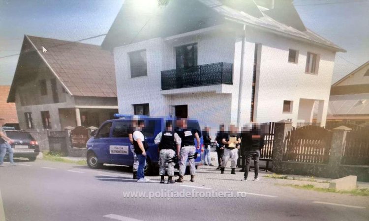 Poliţiştii de frontieră sigheteni, alături de autorităţile austriece au destructurat o rețea infracţională. Doi membri ai grupării sunt din Sighetu Marmaţiei