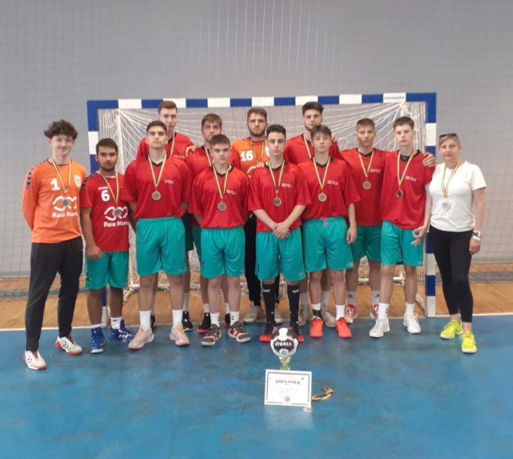 Elevii de la Anghel Saligny, vicecampioni naționali la handbal băieți