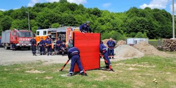 O nouă etapă zonală a concursului serviciilor voluntare pentru situaţii de urgenţă din judeţ