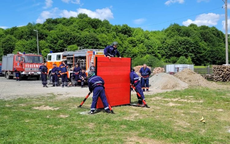 O nouă etapă zonală a concursului serviciilor voluntare pentru situaţii de urgenţă din judeţ