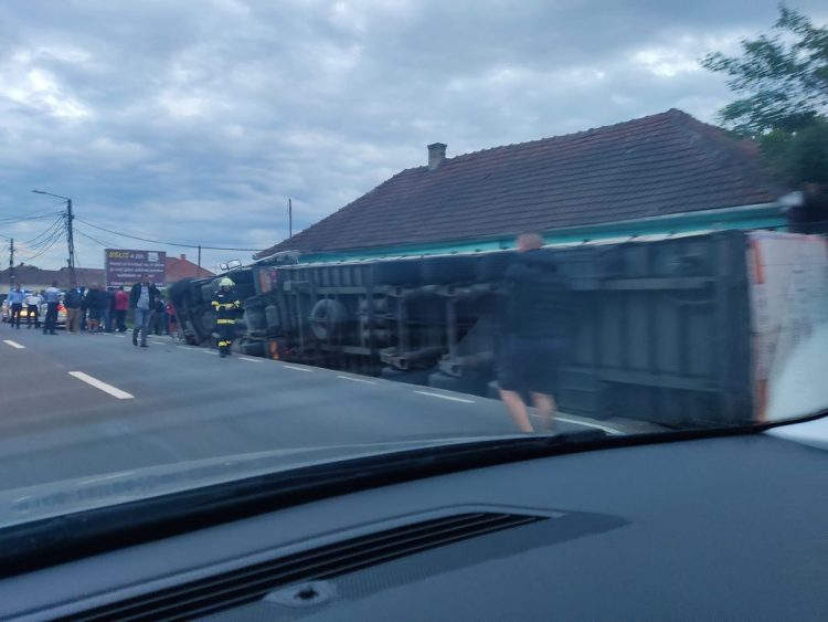 Șoferul autotirului care a produs accidentul în care a murit un maramureșean era criță de beat: 1.22 mg/l alcool pur în aerul expirat. Galerie Foto