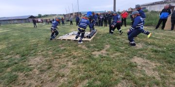 Voluntarii pentru situaţii de urgenţă, în concurs la Ariniş – foto