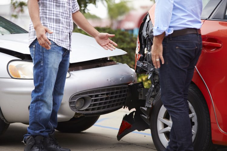 Polițele RCA City Insurance expiră azi. Ce amenzi riscă șoferii care nu fac o asigurare nouă