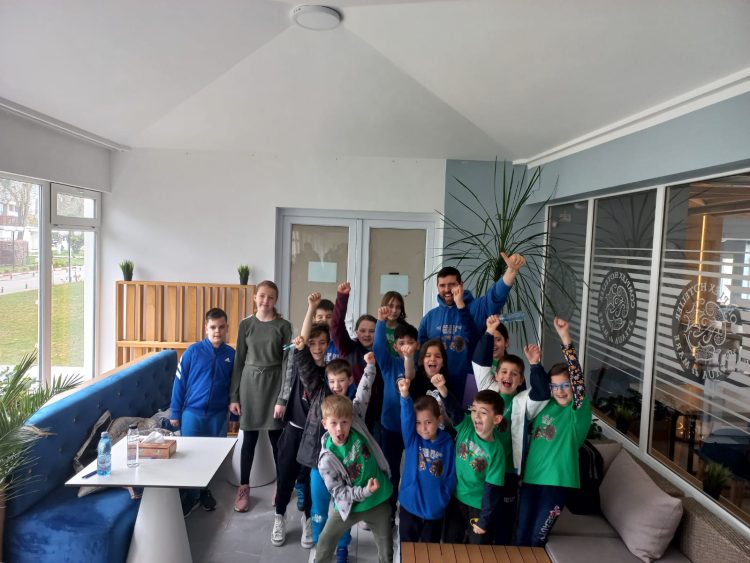 Şase medalii, două de aur, una de argint și trei de bronz, au adus acasă micii şahişti de la Campionatele Naționale Individuale de șah de la Eforie Nord