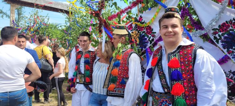 Tânjaua Hotenarilor: Gospodar din tată în fiu