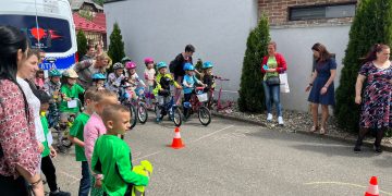 Concursul „Circulând corect, ne protejăm viaţa”, ediția a XIII-a, la Grădiniţa Step by Step Baia Mare