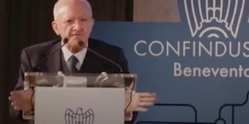 „Am creat cu mâinile noastre nebunia. De ce? Pentru lărgirea NATO în Ucraina. Mergeți la diavol!”, spune un guvernator italian