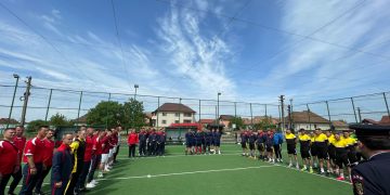 Inspectorate pentru situaţii de urgenţă din cinci judeţe participă la competiţia de minifotbal organizată de ISU Maramureş